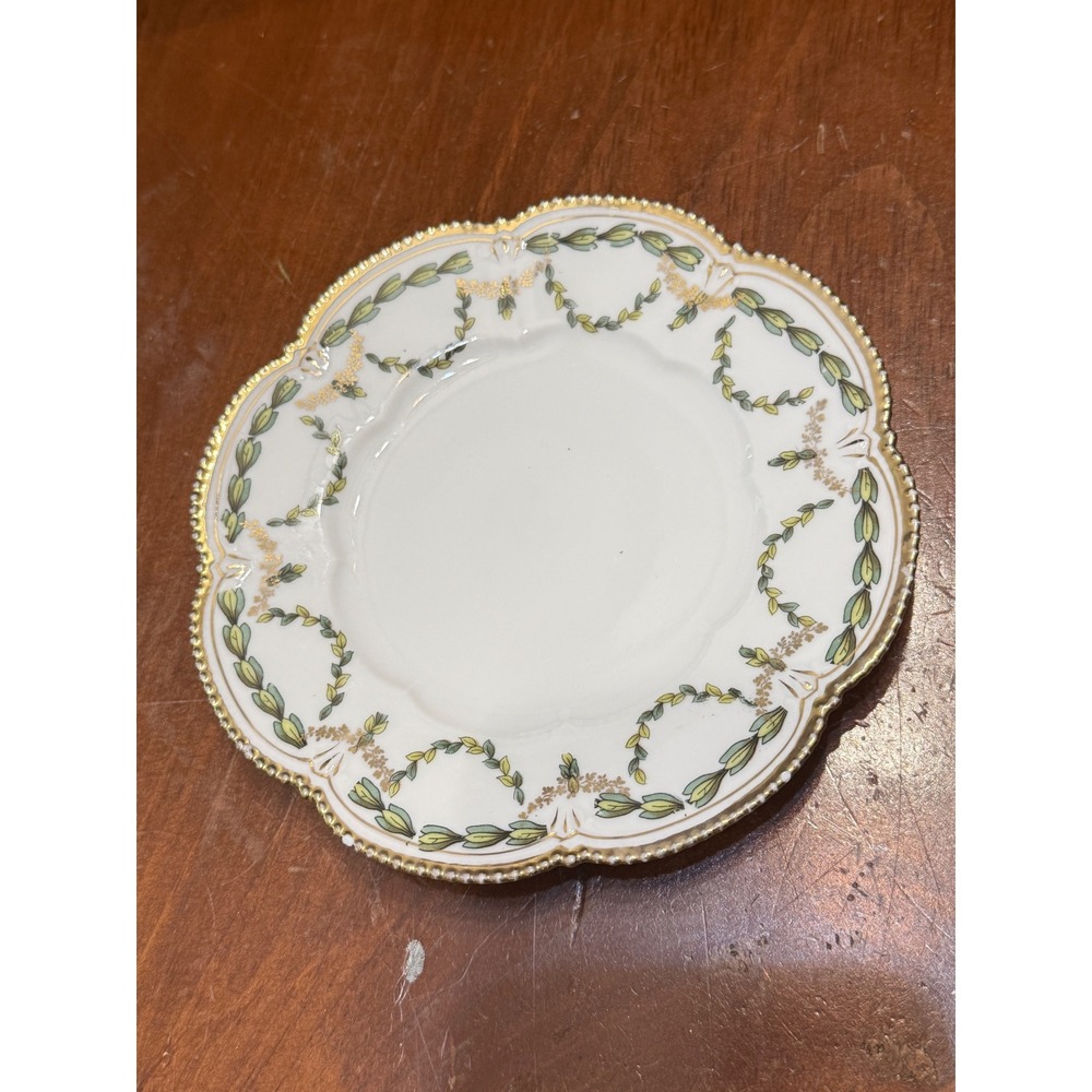RS Prussia Antique Porcelain Plate Green Leaf Garland Gold Scalloped 6.25in